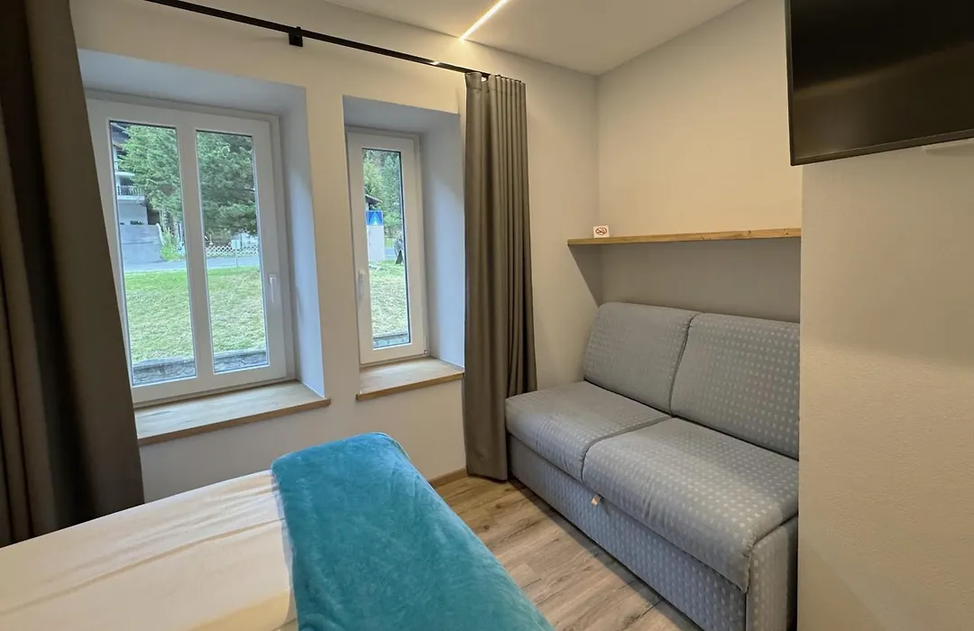 Glacier Rock Guesthouse Ex Pension Dangl-1
