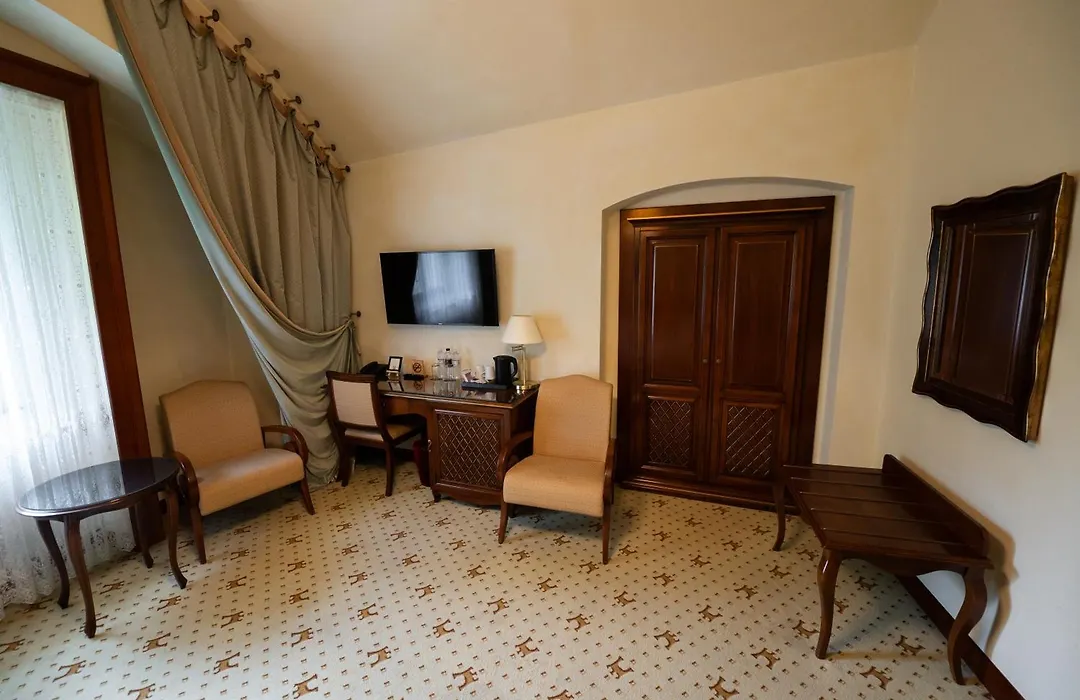 Citadel - Gastro Boutique Hotel- Готель Цитадель Львів-1