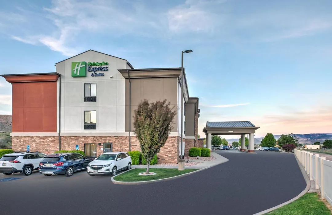 Holiday Inn Express & Suites Richfield By Ihg-1