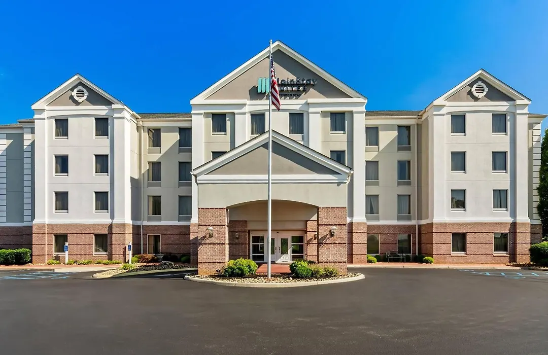 Mainstay Suites Roanoke Airport-1