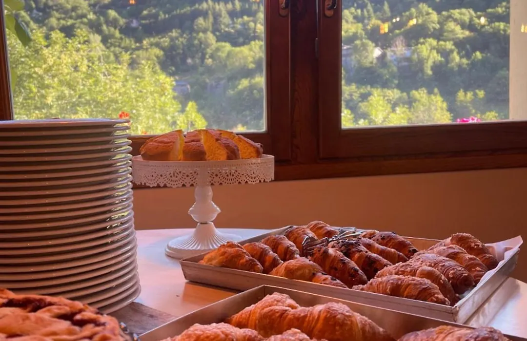 Hotel Gabriella-1