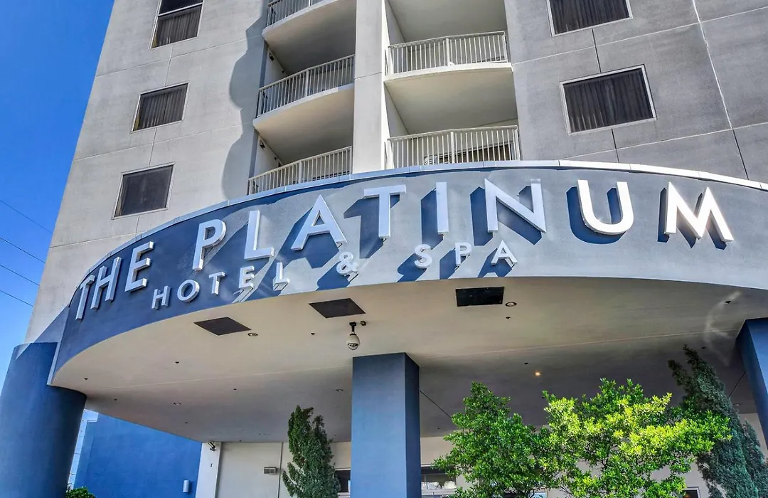 The Lapis Suite At Platinum Hotel-1