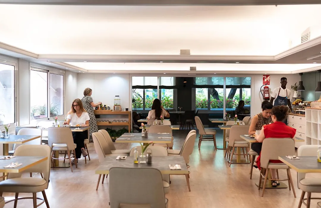 Tres Torres Atiram Hotel-1