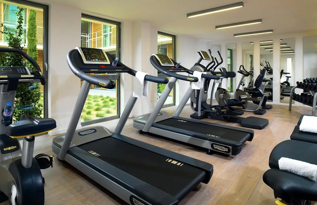 Courtyard By Marriott Montpellier-1