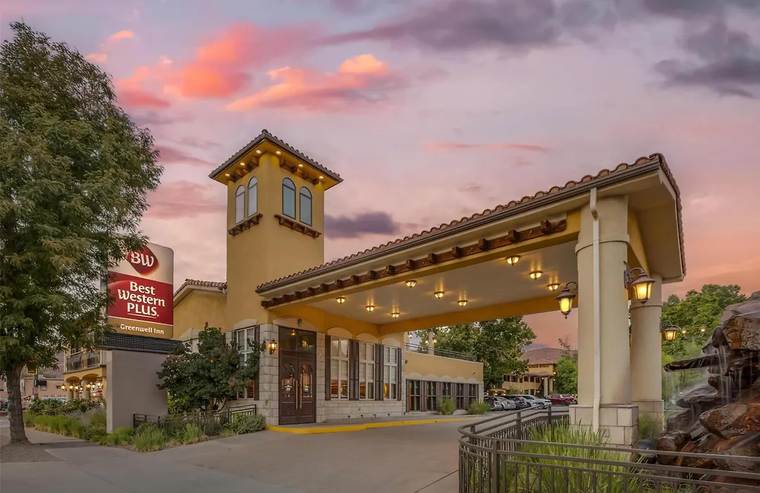 Best Western Plus Greenwell Inn-1