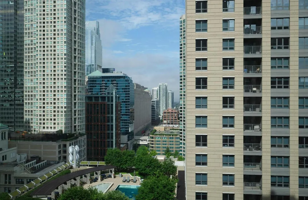 Residence Inn By Marriott Chicago Downtown/River North-1