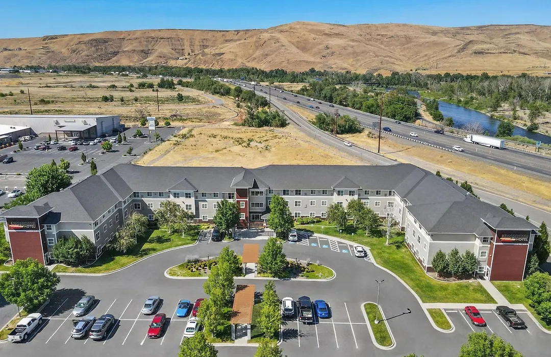 Ledgestone Suites Hotel Yakima-1
