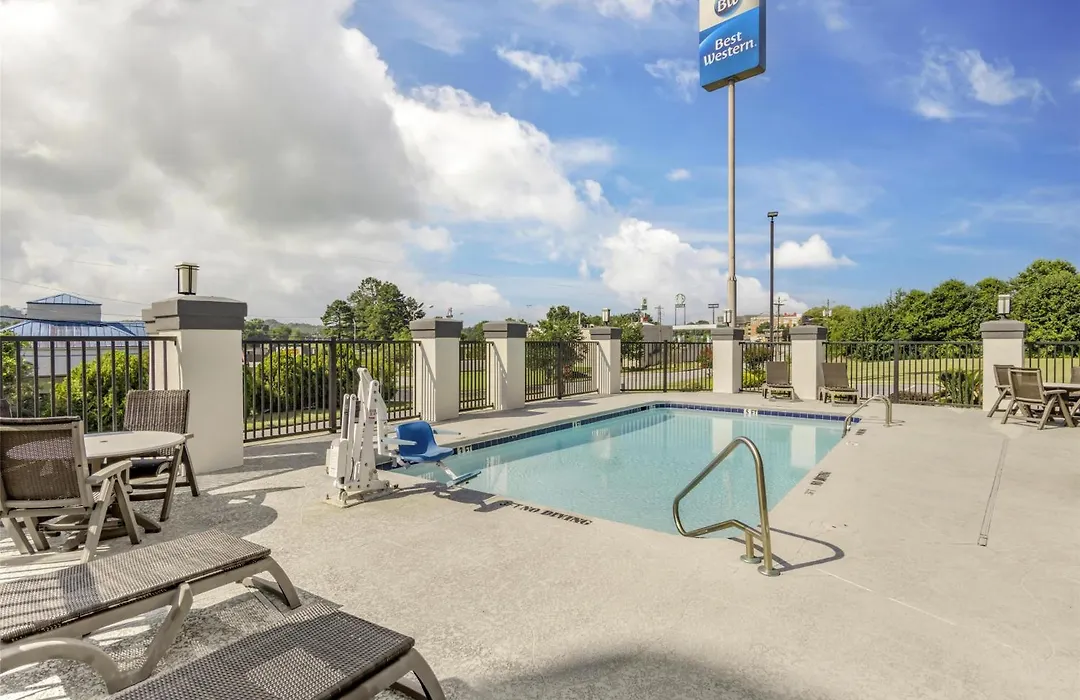 Best Western Commerce Inn-1