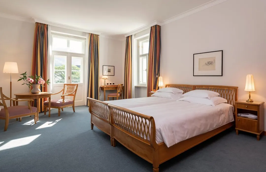 Parkhotel Laurin-1