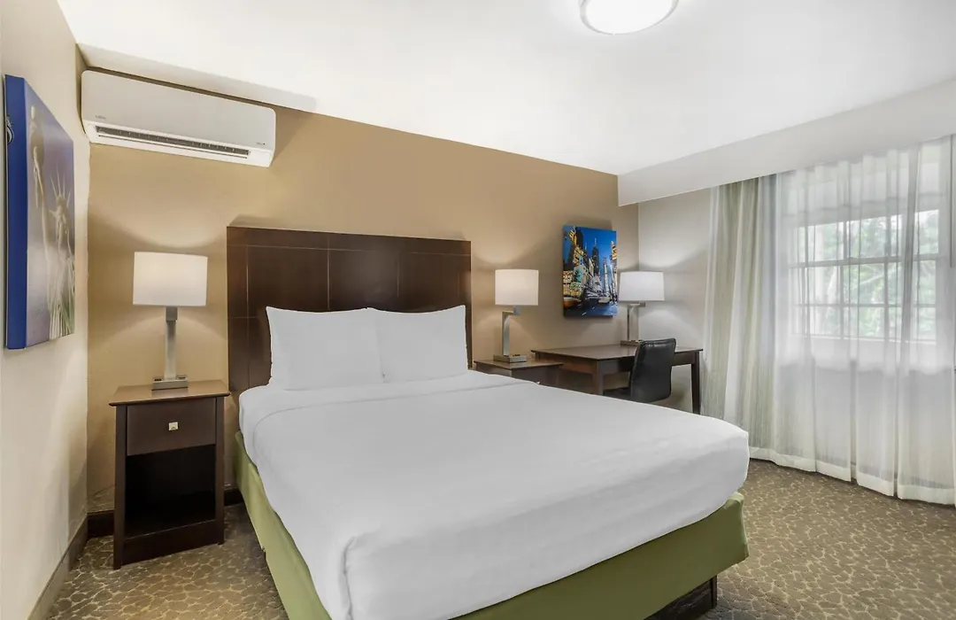 Best Western Fort Lee-1