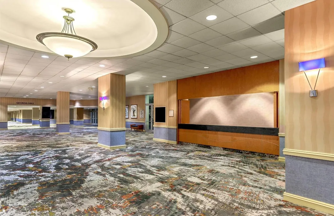 Courtland Grand Hotel, Trademark Collection By Wyndham-1