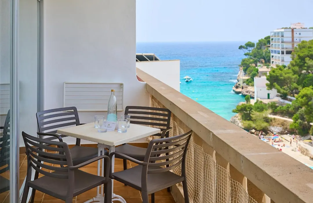 Hotel Apartamentos Cala Santanyi-1