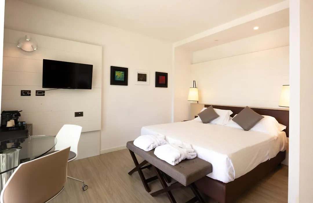 Mercure Viareggio-1