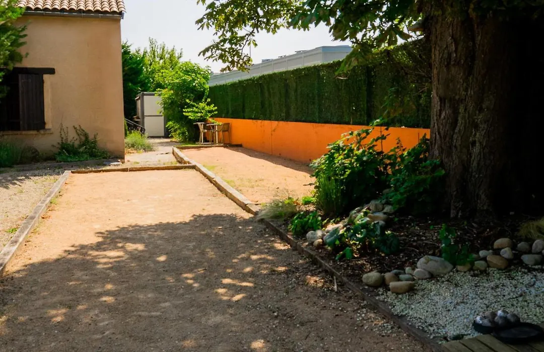 Logis Hotel-Restaurant Saint Romain-1