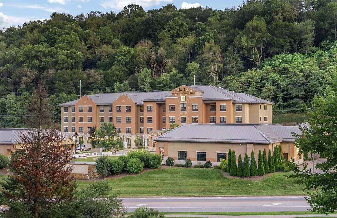Best Western Plus Franciscan Square Inn & Suites Steubenville-1