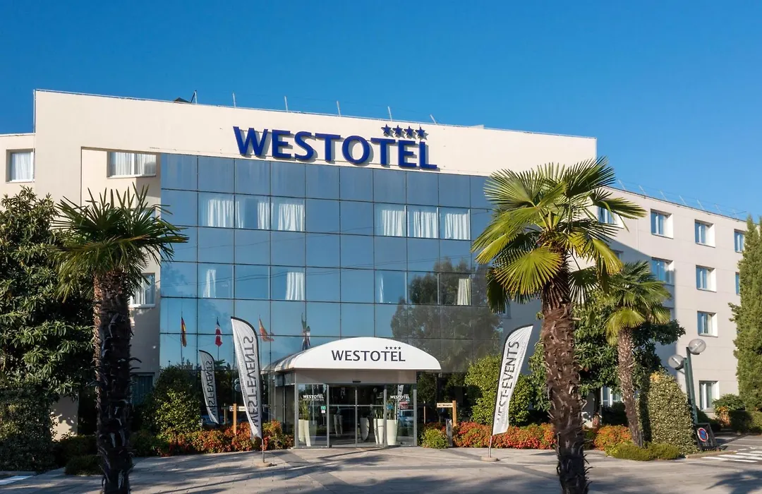 Westotel Nantes Atlantique-1
