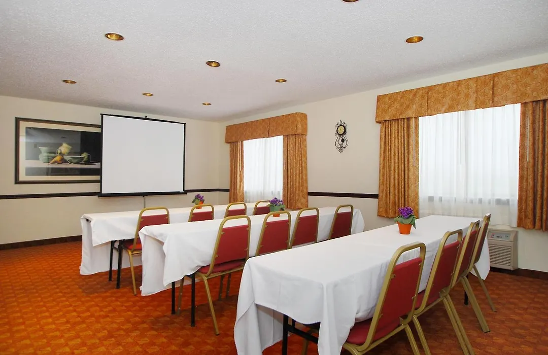 Best Western Lakewood Inn-1