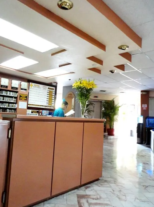Hotel Santo Tomas-1