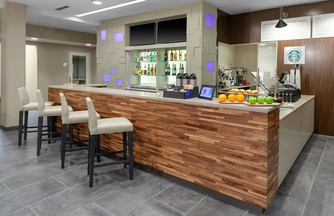 Courtyard By Marriott St. Louis West County-1