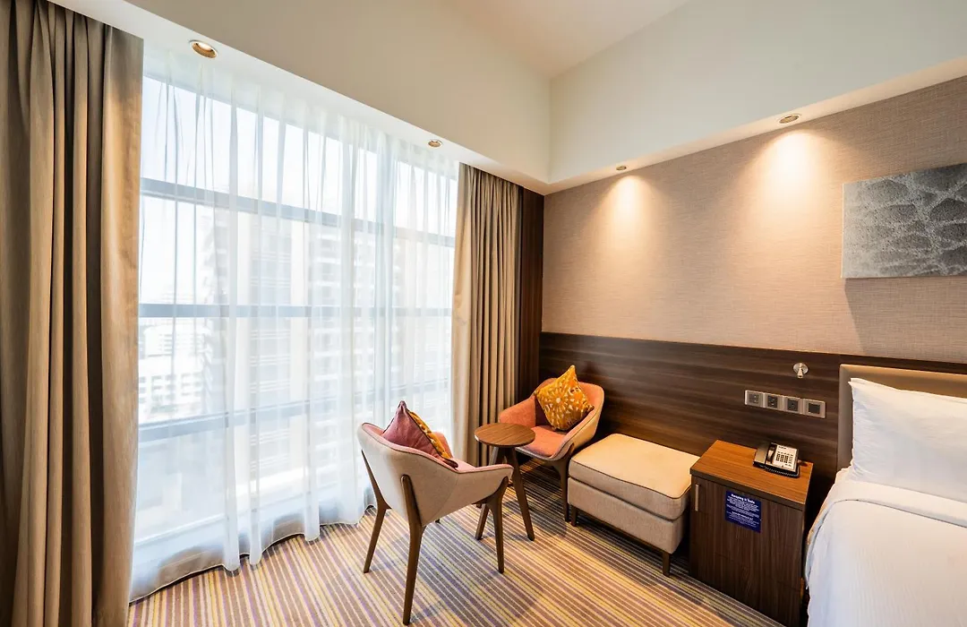 Hampton By Hilton Dubai Airport-1