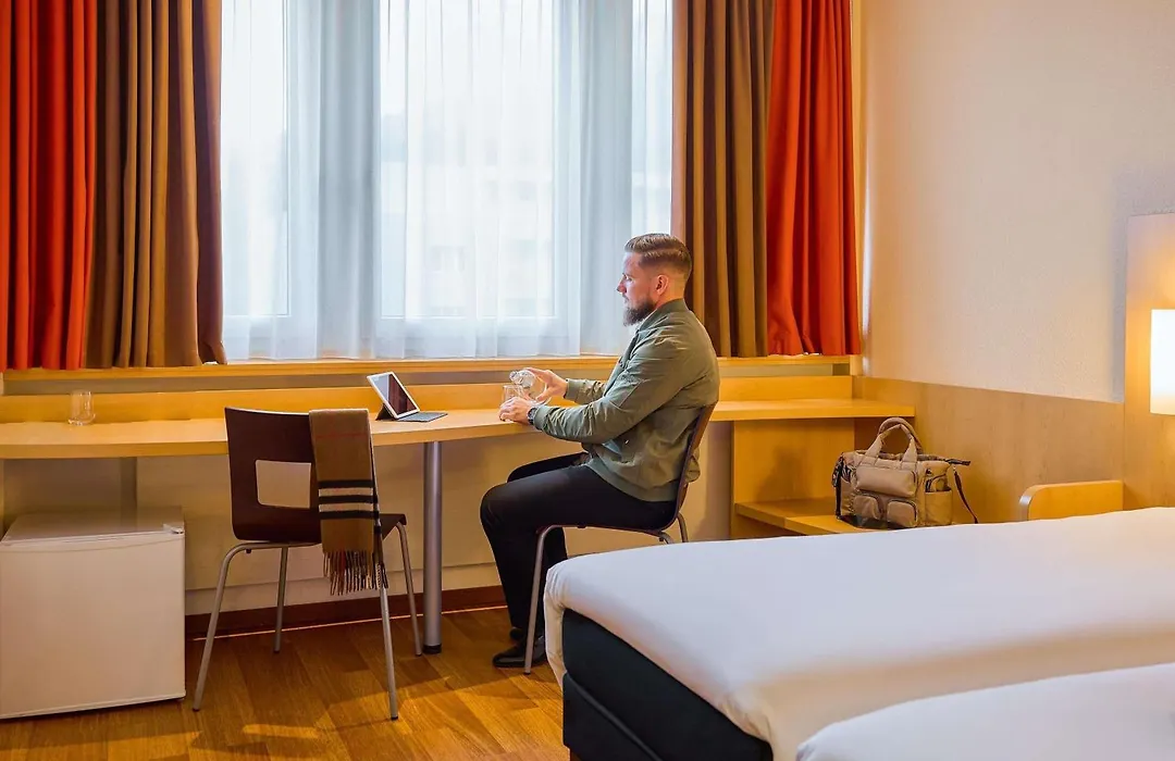 Ibis Luzern Kriens-1