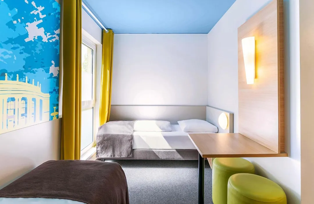 B&B Hotel Stuttgart-City-1