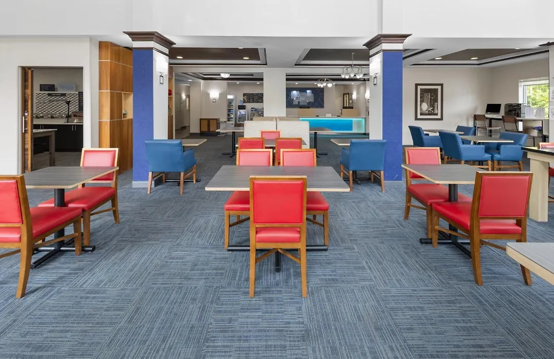 Holiday Inn Express Hotel & Suites Hamburg By Ihg-1