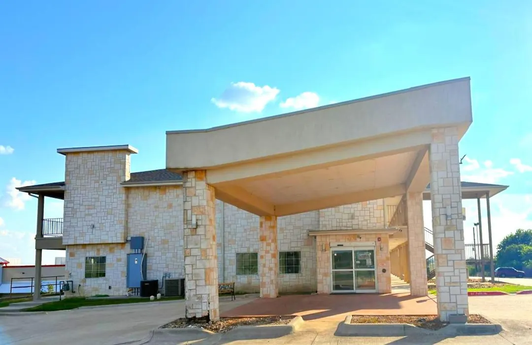 Westwood Inn Extended Stay Gonzales Tx-1