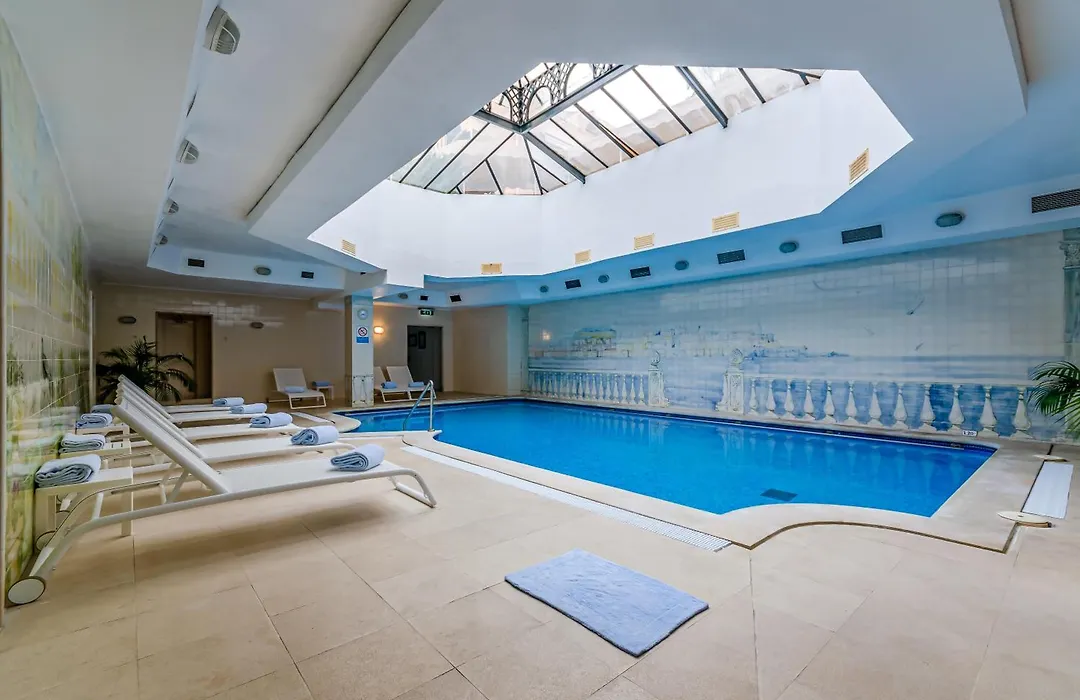 Olissippo Lapa Palace - The Leading Hotels Of The World-1