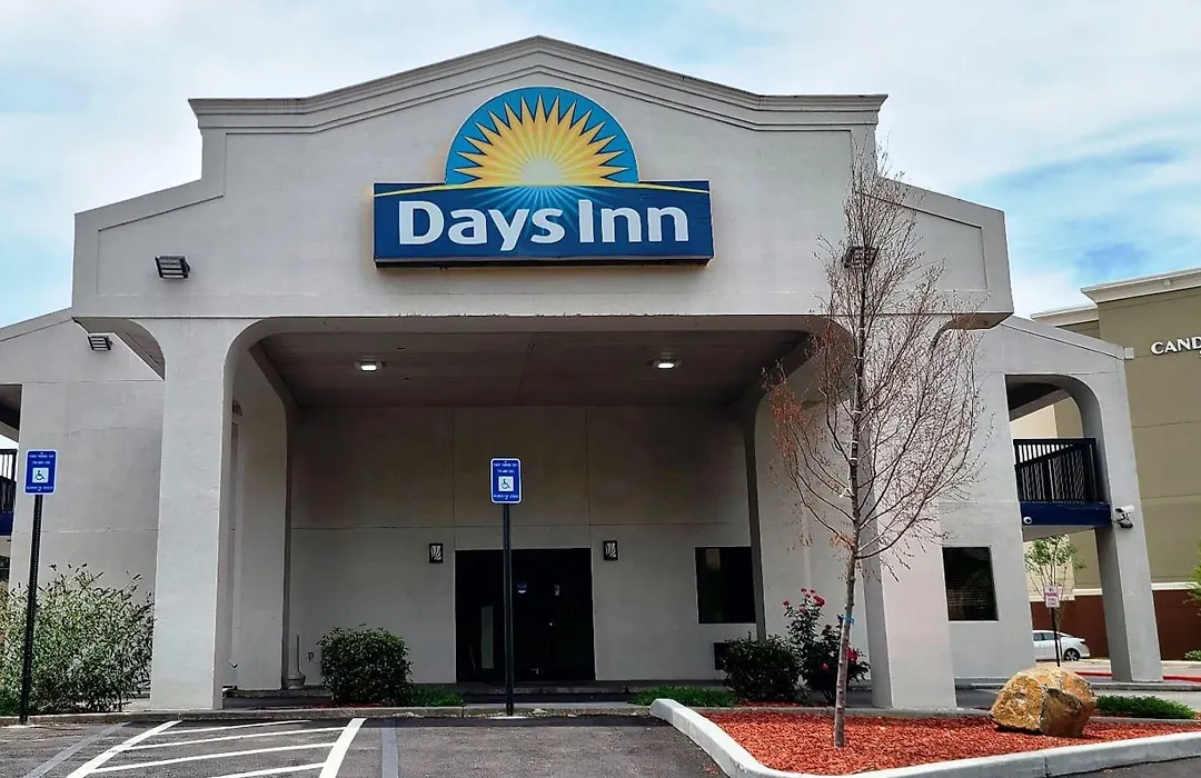 Days Inn By Wyndham Kennesaw-1