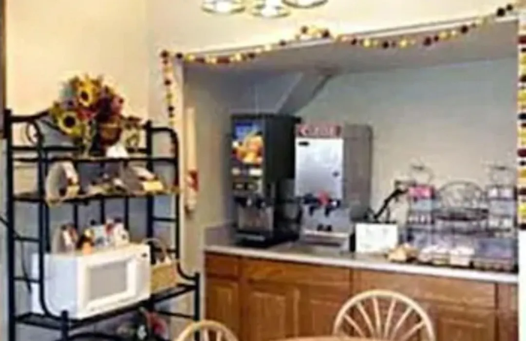 Americas Best Value Inn Smithfield-1