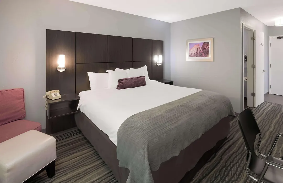 Best Western Riverside Inn-1