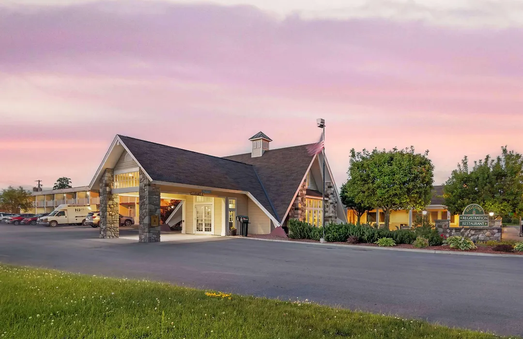 Best Western Plus Plattsburgh-1