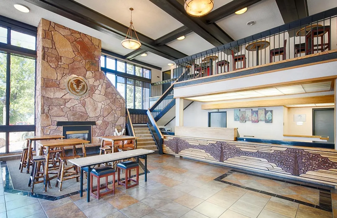Red Lion Inn & Suites Missoula-1