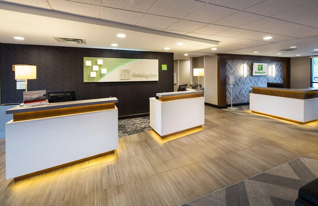 Holiday Inn Milwaukee Riverfront By Ihg-1