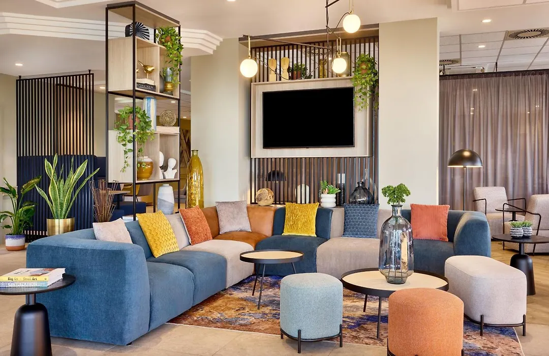 Courtyard By Marriott Magdeburg-1