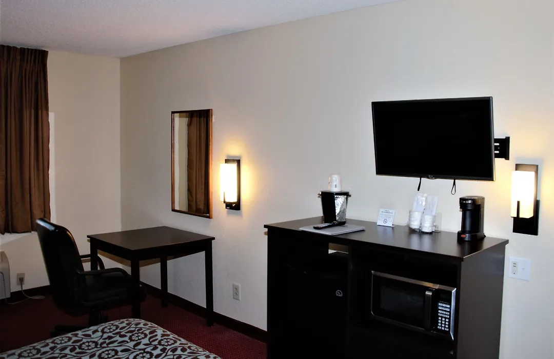 Days Inn By Wyndham Glasgow-1