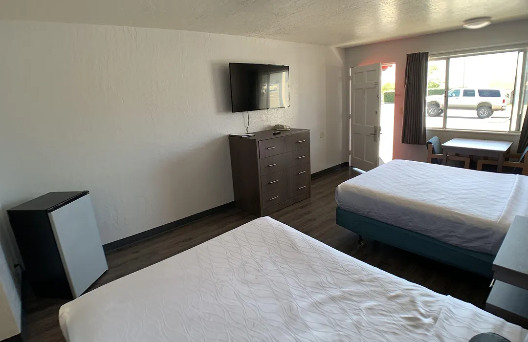Brookings Inn Resort-1