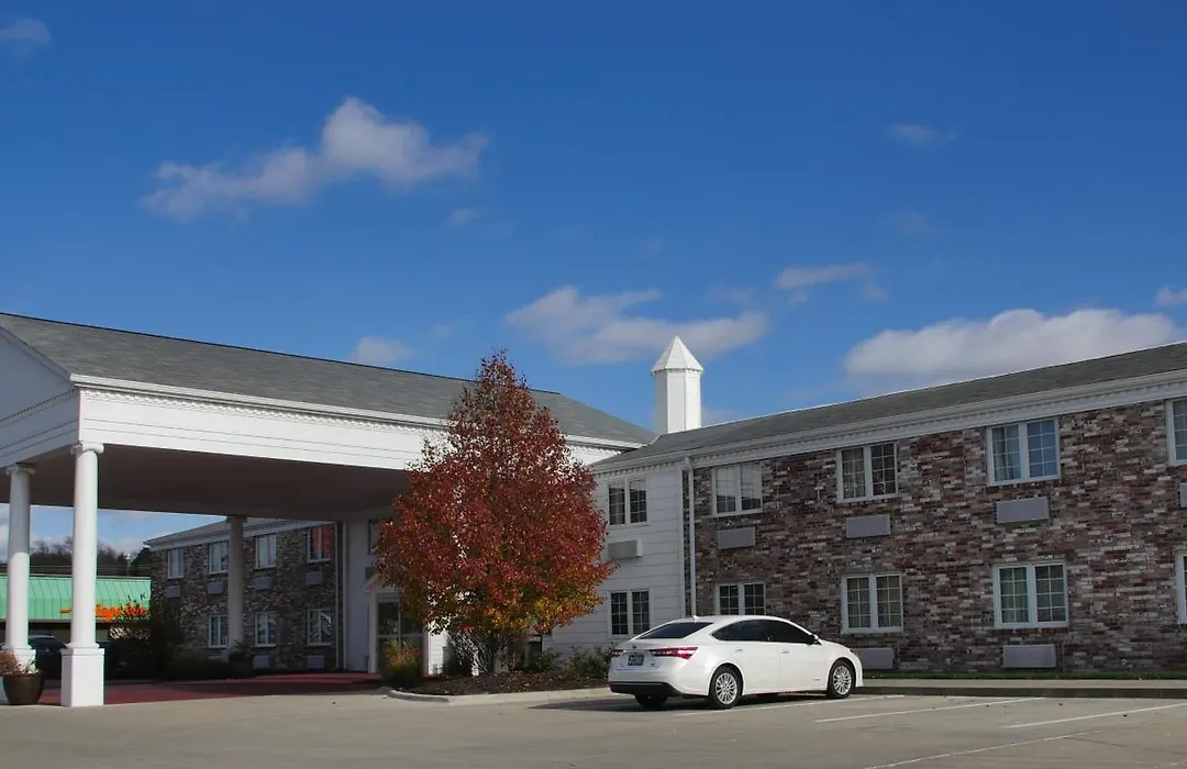 Baymont By Wyndham Bellevue - Omaha-1