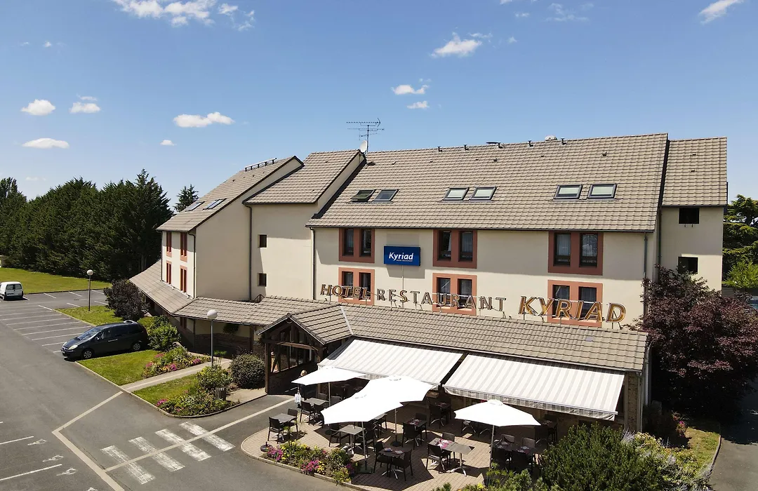Kyriad Chateauroux-1