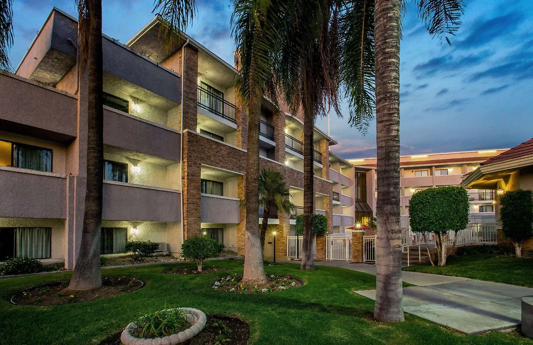 La Quinta By Wyndham Pomona-1