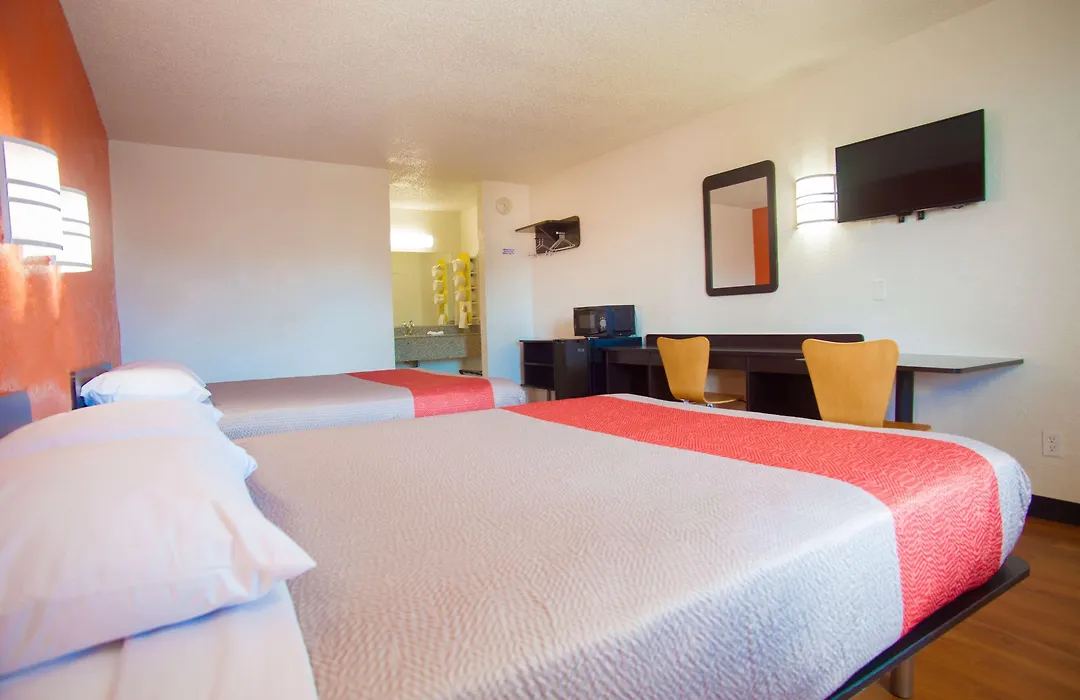 Motel 6-Corsicana, Tx-1