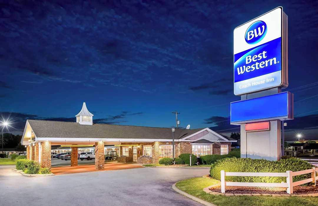 Best Western Coach House-1