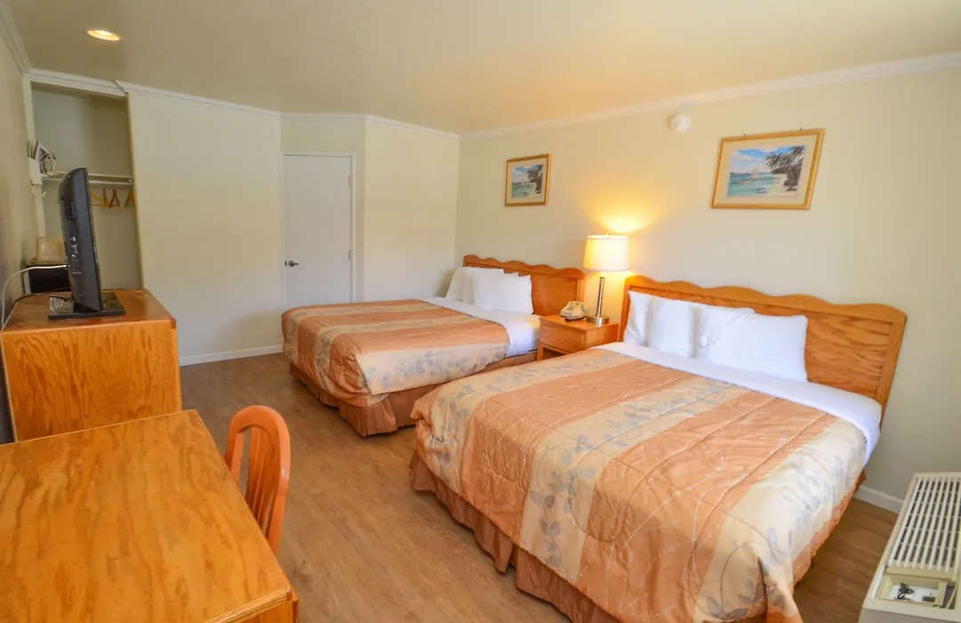Bay Front Inn-1