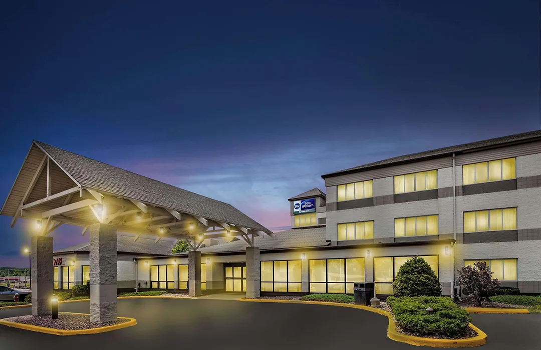Best Western Baraboo Inn-1