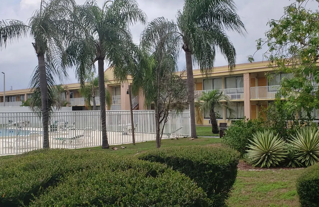 Quality Inn Saint Petersburg North-Tampa Bay-1