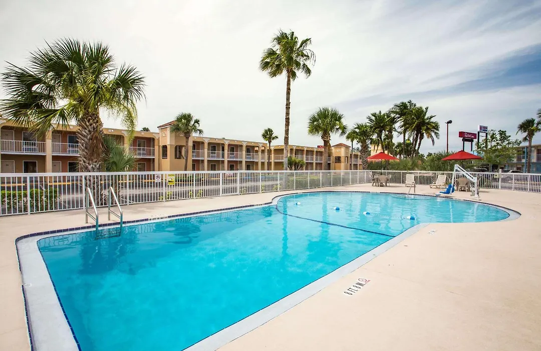 Days Inn By Wyndham Ormond Beach-1