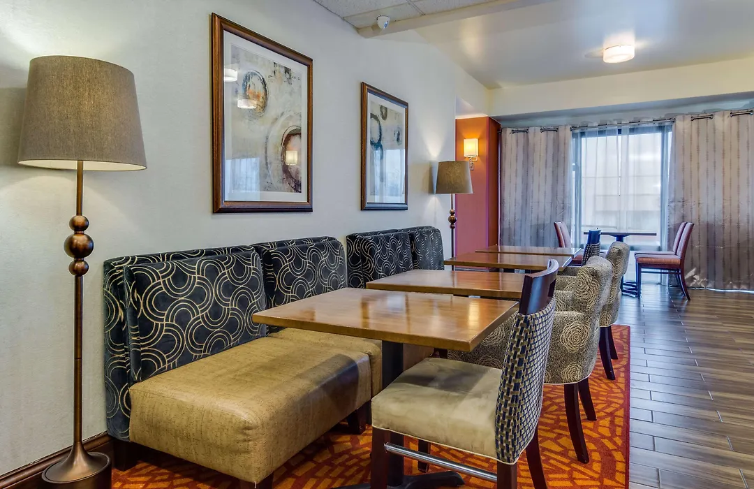 Hampton Inn Johnson City-1