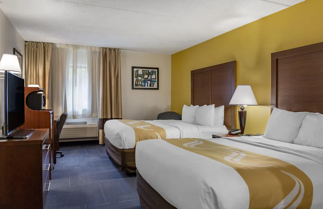 Quality Inn & Suites Zanesville City Center-1