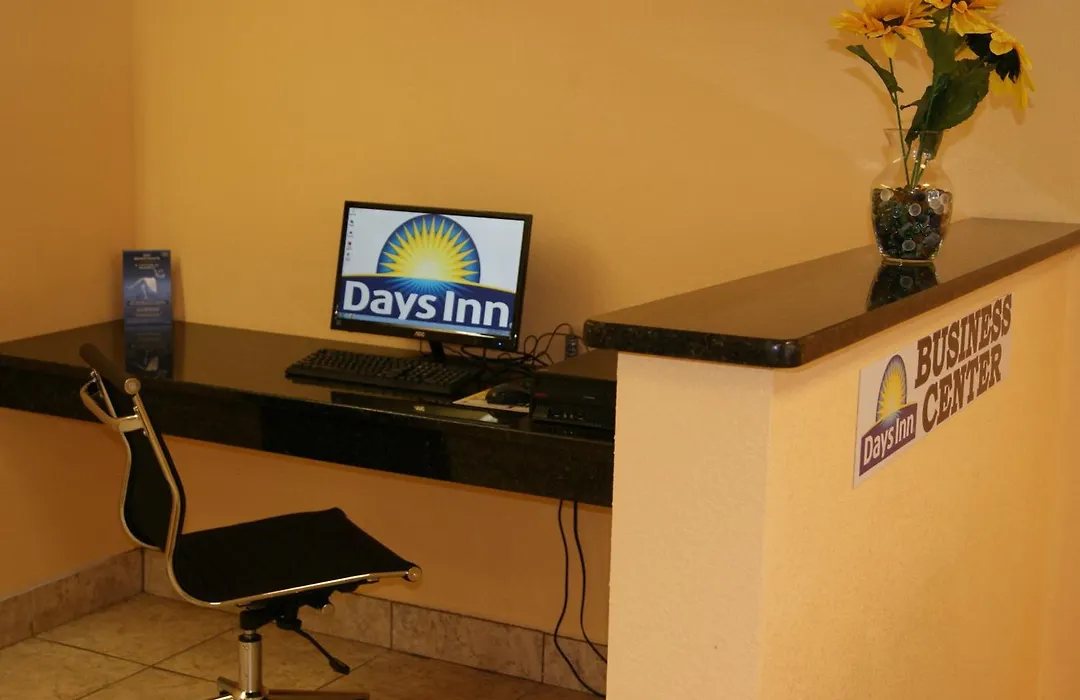 Days Inn By Wyndham Shelby-1